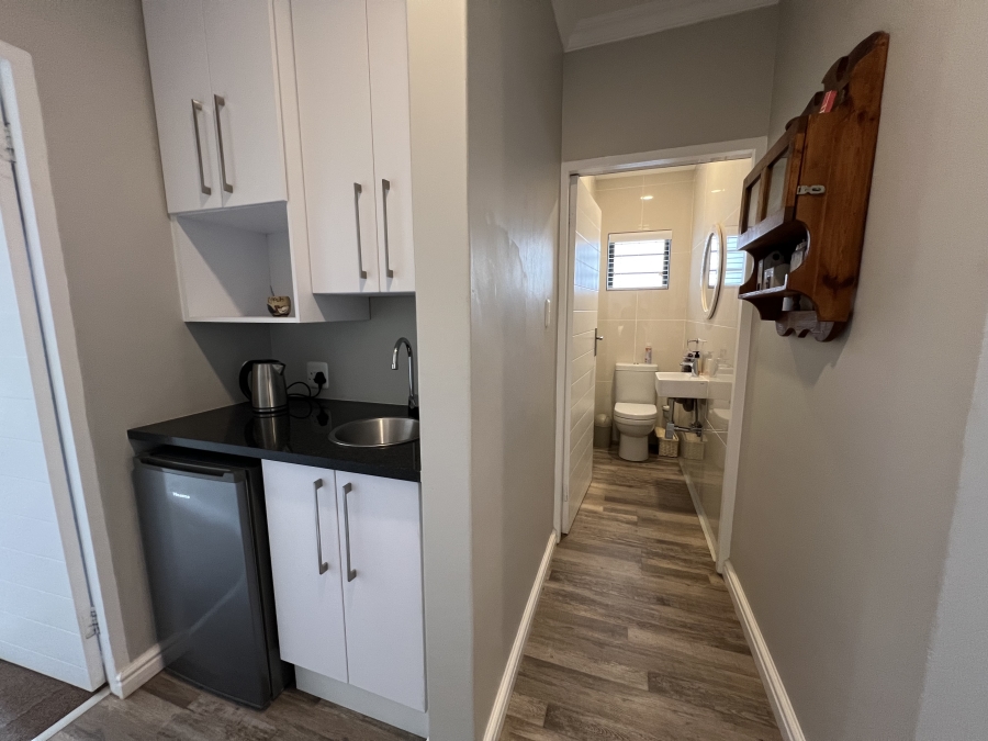4 Bedroom Property for Sale in Wavecrest Eastern Cape